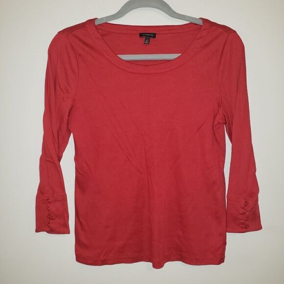 TALBOTS RED 3/4 SLEEVE SUPIMA COTTON  SHIRT WITH BUTTON DETAIL SIZE SMALL - Picture 1 of 5